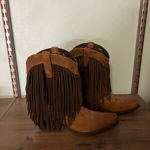 Ariat Gold Rush Terra Brown women's western boots with fringe detail. Never worn